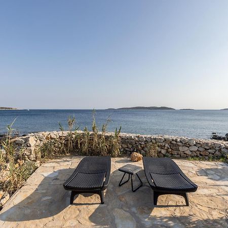 Apartments By The Sea Milna, Vis - 8946 Rukavac  Eksteriør bilde