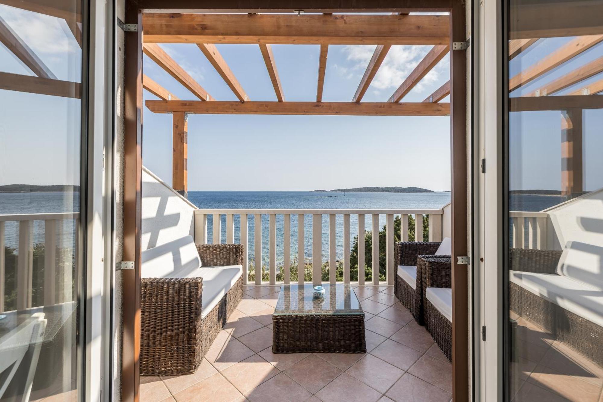 Apartments By The Sea Milna, Vis - 8946 Rukavac  Eksteriør bilde