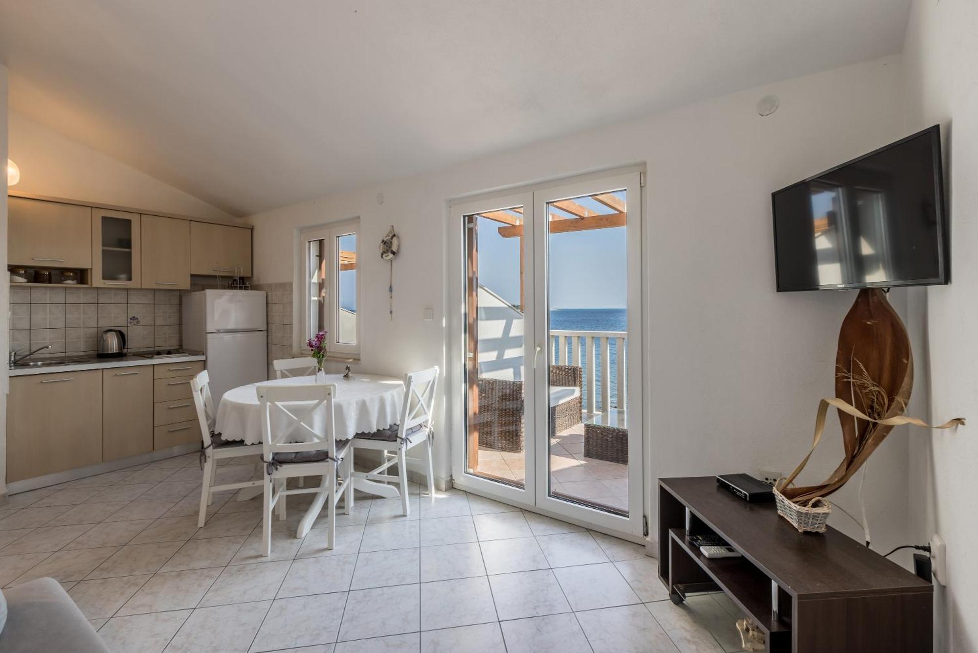 Apartments By The Sea Milna, Vis - 8946 Rukavac  Rom bilde