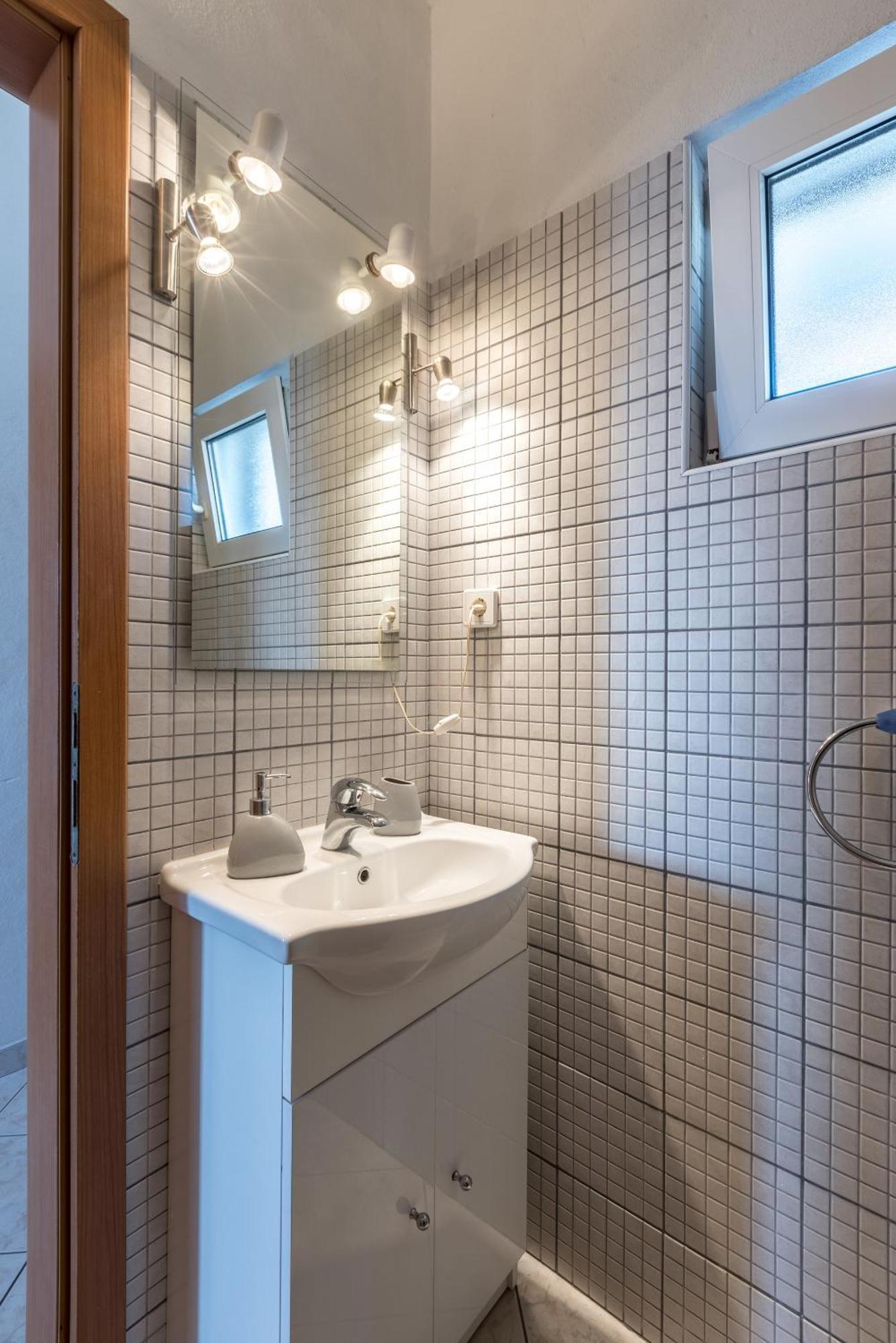 Apartments By The Sea Milna, Vis - 8946 Rukavac  Rom bilde